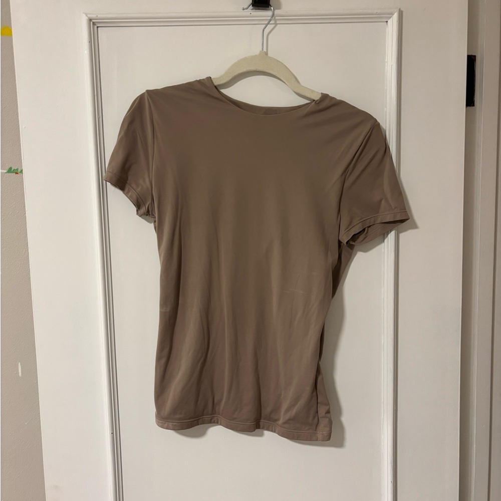 Abercrombie & Fitch Taupe Short Sleeve Tee
